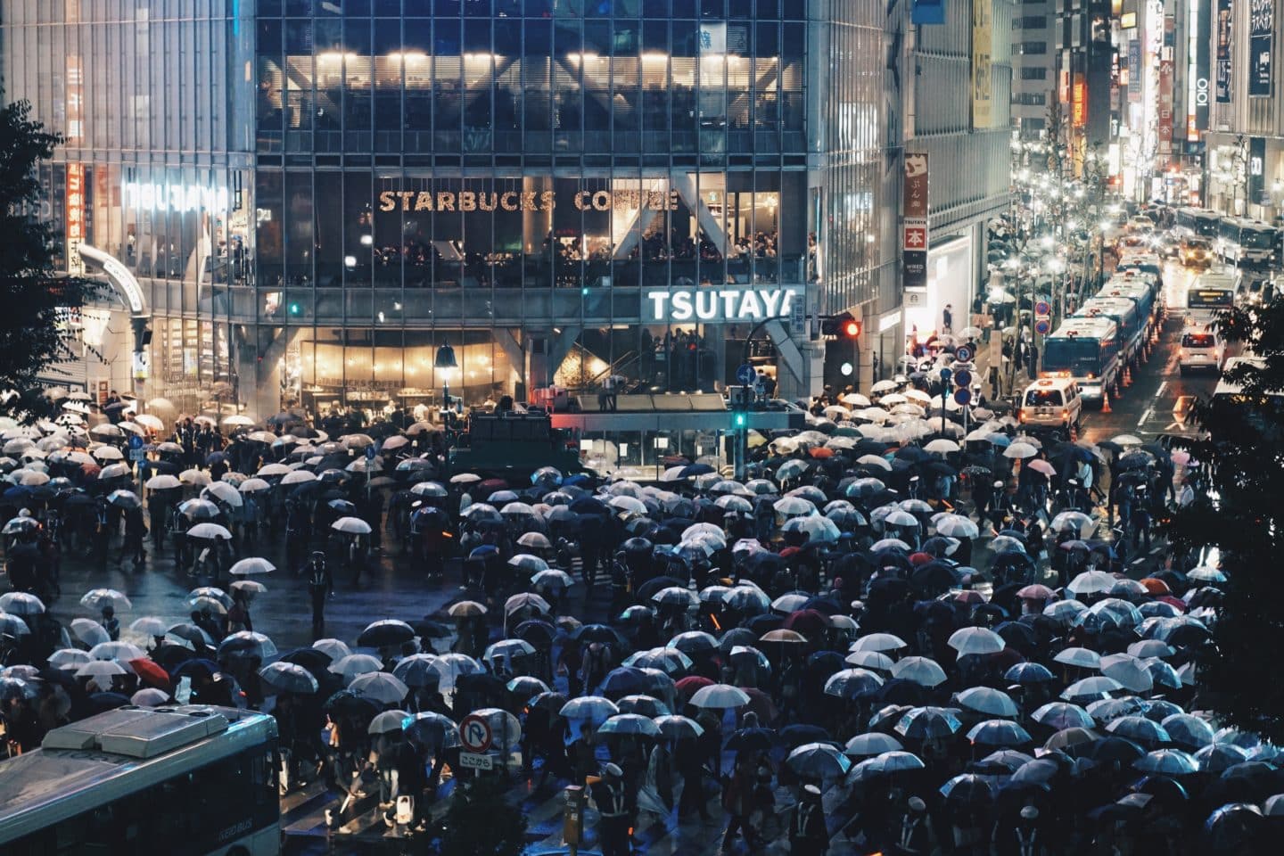 QUIETER SPOTS IN CENTRAL TOKYO